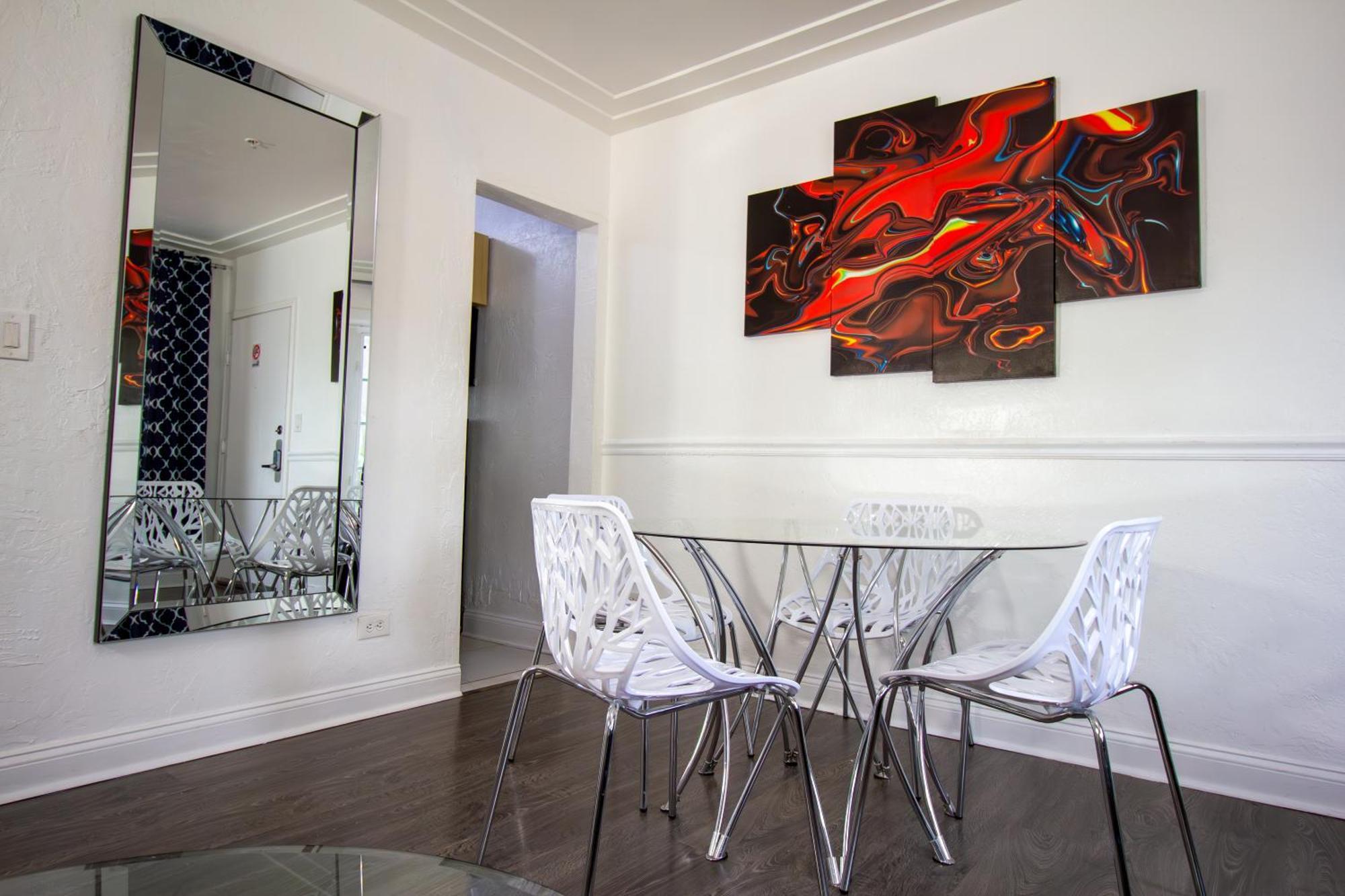Courtyard Apartments Part Of The Oasis Casita Collection ميامي بيتش المظهر الخارجي الصورة