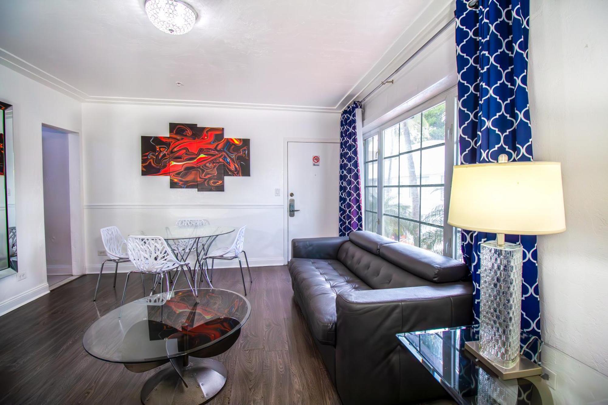 Courtyard Apartments Part Of The Oasis Casita Collection ميامي بيتش المظهر الخارجي الصورة