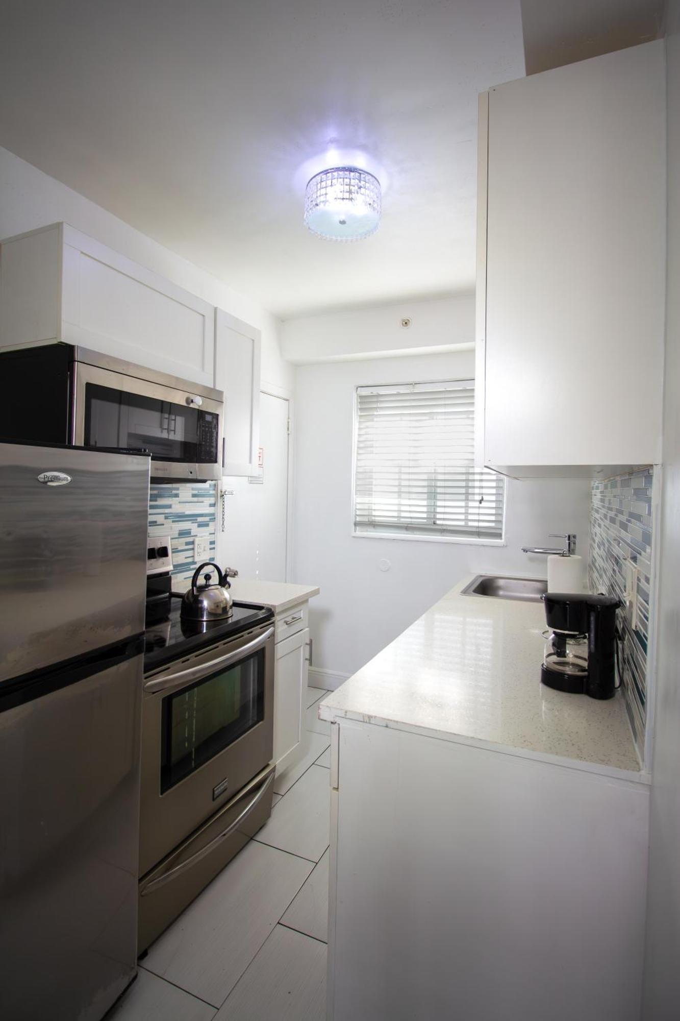 Courtyard Apartments Part Of The Oasis Casita Collection ميامي بيتش المظهر الخارجي الصورة