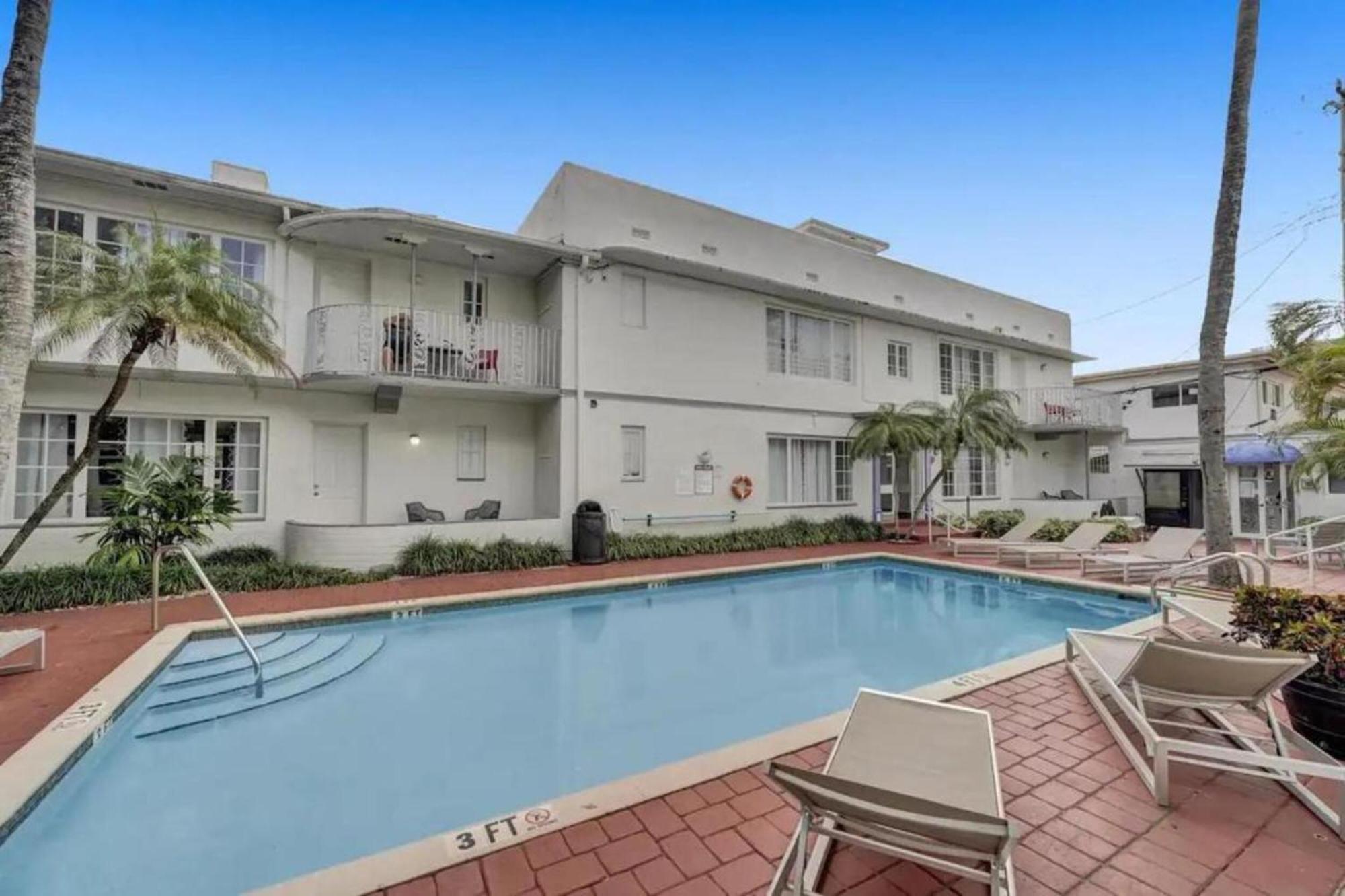 Courtyard Apartments Part Of The Oasis Casita Collection ميامي بيتش المظهر الخارجي الصورة